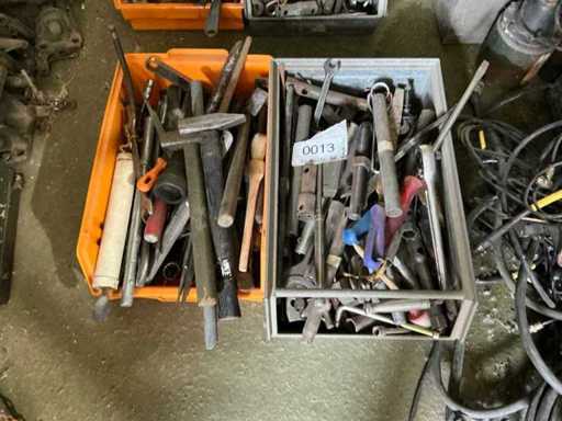 Konvolut von Handwerkzeugen